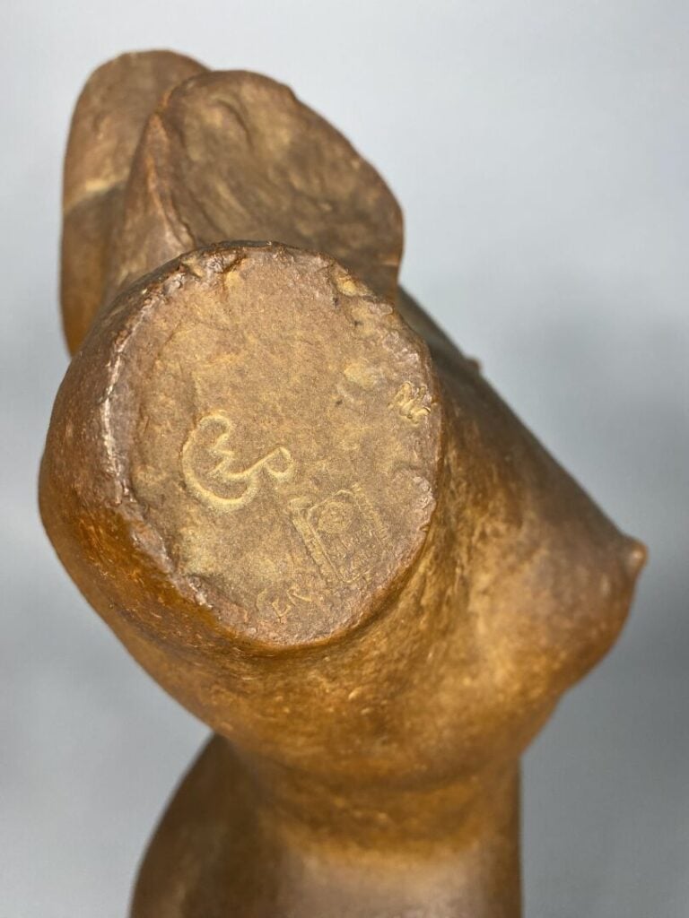 Marcel GIMOND (1894-1961) - Torse de femme - Epreuve en grès chamotté brun - Si…