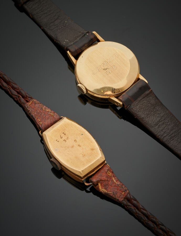 OMEGA - BRACELET MONTRE ronde de dame en or jaune (750‰). Cadran doré, index bâ…