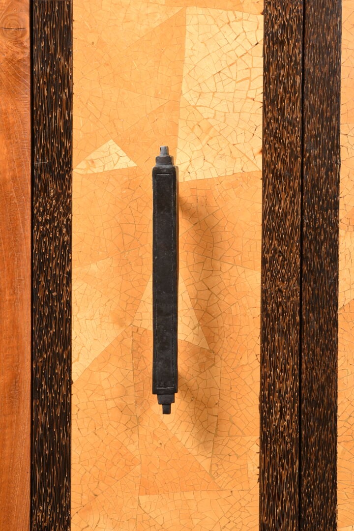 Ria & Youri AUGUSTI (Née en 1960 & Né en 1961) - Meuble de rangement en bois et…