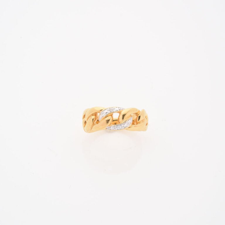 *Bague bandeau en ors (375) jaune et gris à motif de maille gourmette, un maill…
