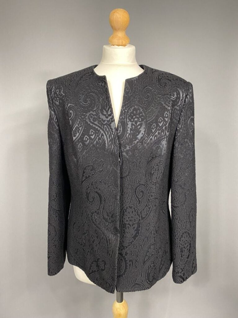 CERRUTI 1881 - Veste tailleur en laine et soie dans les tons noir à motif de fe…