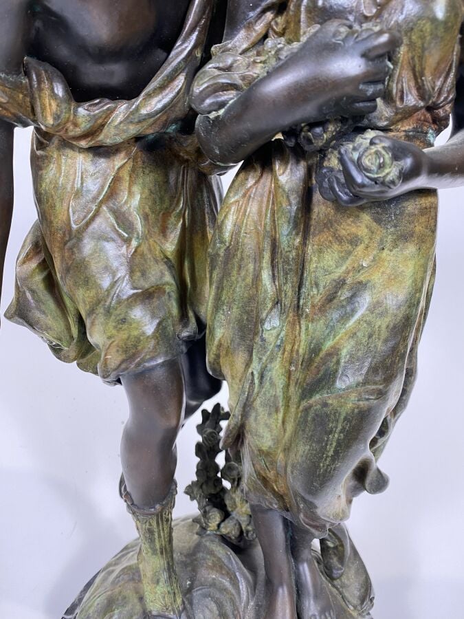D'après Ernest DUBOIS - Grand groupe en bronze patiné et polychromé à décor d'u…
