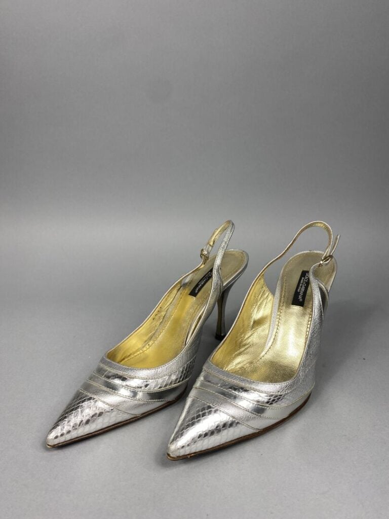 DOLCE & GABBANA - Paire d'escarpins à bout pointu et bride arrière en cuir arge…