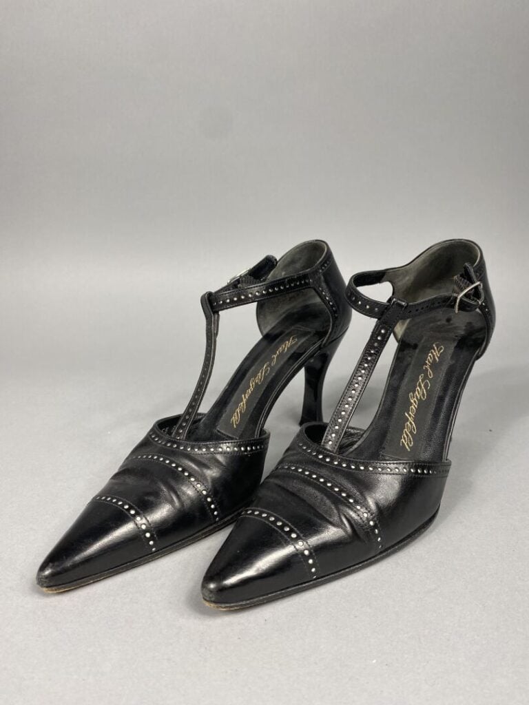 DOLCE & GABBANA - Paire d'escarpins à bout pointu et bride arrière en cuir arge…