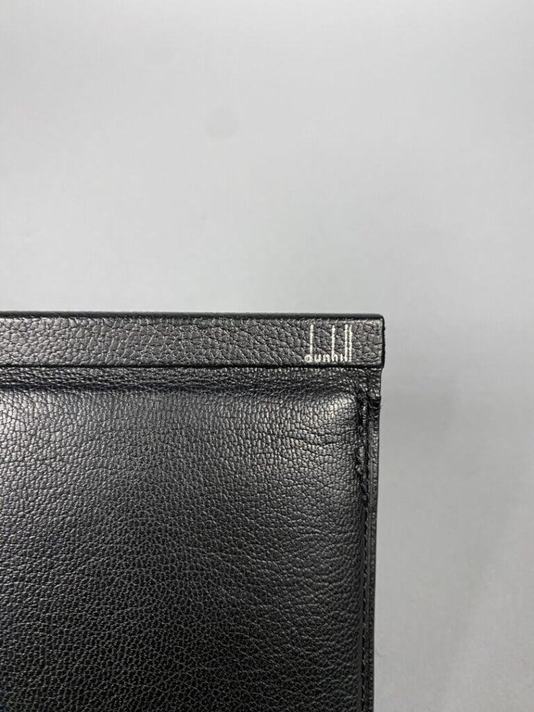 DUNHILL - Portefeuille articulé en cuir noir, six compartiments cartes, une poc…