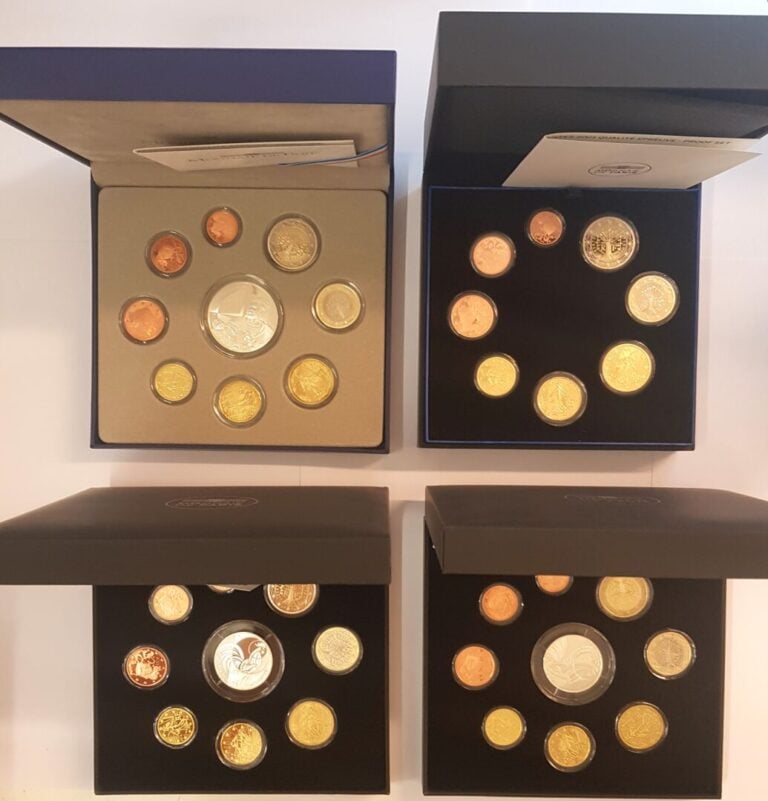 France - Monnaie de Paris - Lot de quatre séries BE France comprenant les année…
