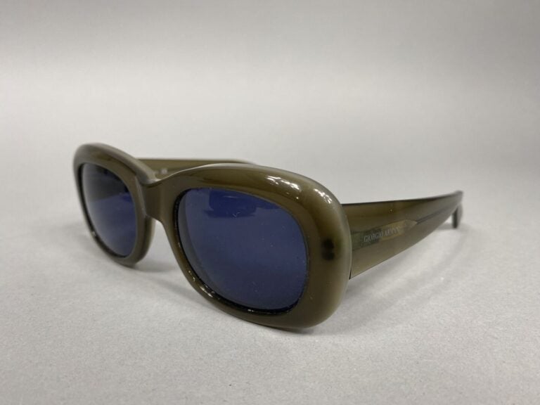 Giorgio ARMANI - Lunettes de soleil monture kaki, verres solaires avec correcti…