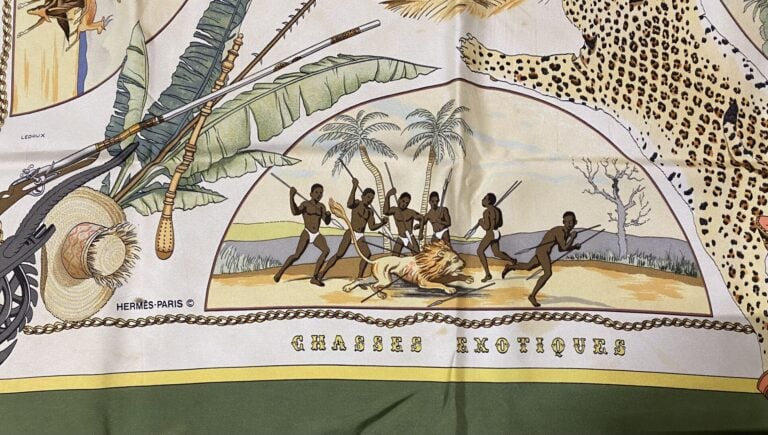 HERMÈS - Carré en soie « Chasses exotiques » par Philippe Ledoux, fond crème, b…