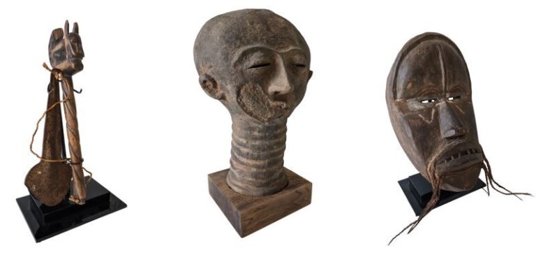 Lot de trois objets de style : un petit gong à musique Baoulé (Côte d'Ivoire),…