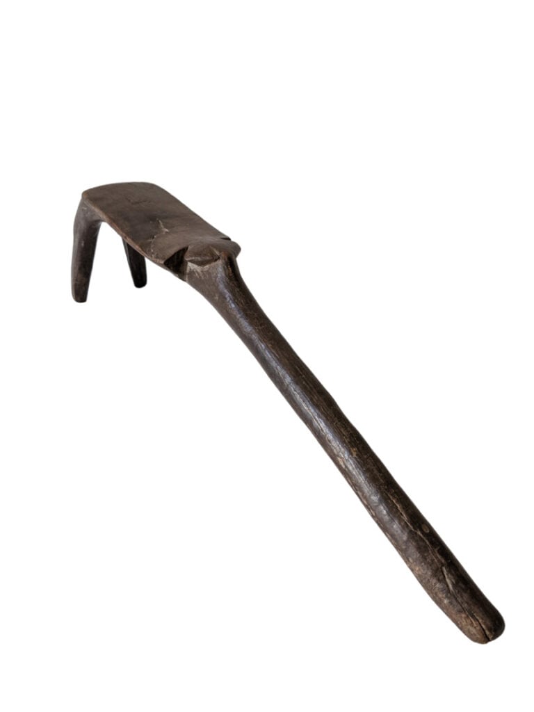 Lot de trois tabourets Lobi (Burkina Faso) avec une patine d'usage. - 51 x 17.5…