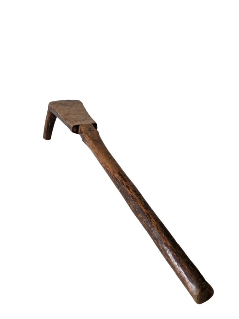 Lot de trois tabourets Lobi (Burkina Faso) avec une patine d'usage. - 51 x 17.5…