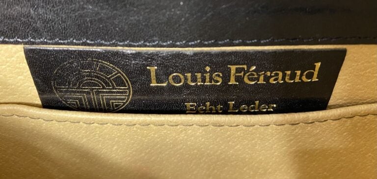 Louis FERAUD - Petit sac du soir en cuir ? et daim dans les tons noir