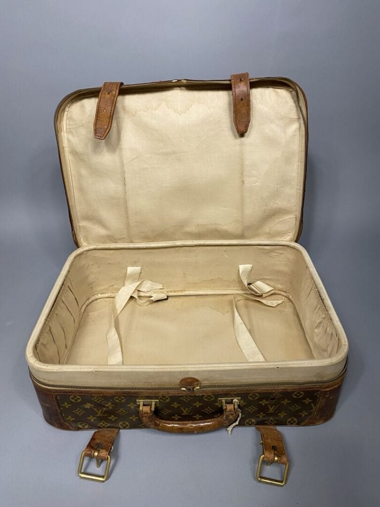 Louis VUITTON - Valise « Stratos 60 » en toile monogram et cuir naturel semi so…