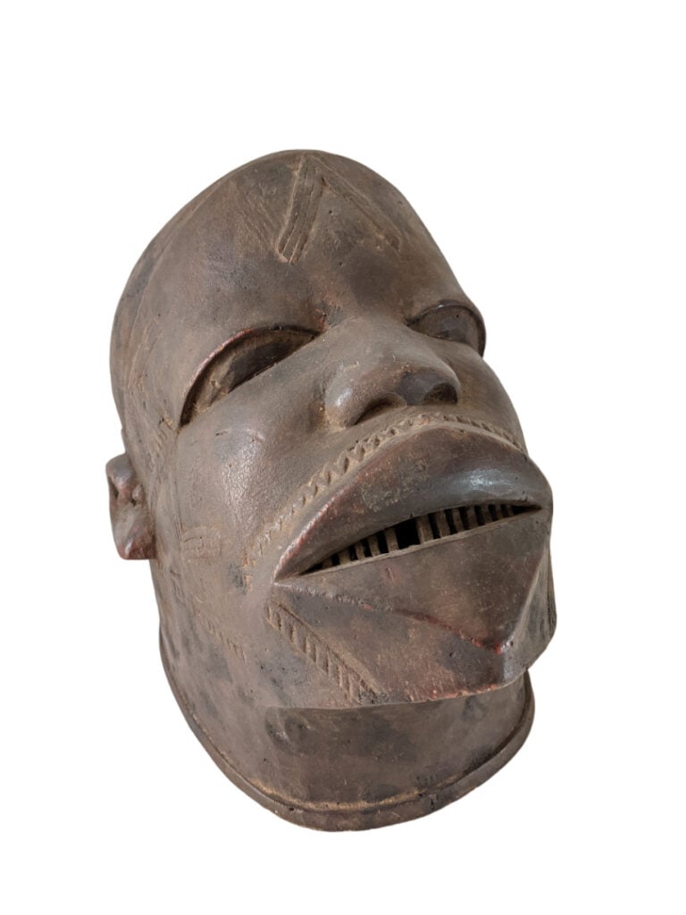 Masque « heaume » Makunde - 25 x 20 x 29 cm