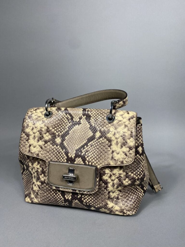MICKAEL KORS - Sac porté épaule en cuir imitant le python - (usures, trace de s…