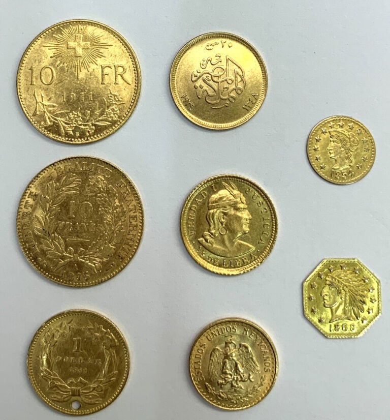 Monde - Divers - Lot de petites monnaies comprenant : - -Une 10 Francs Cérès 18…
