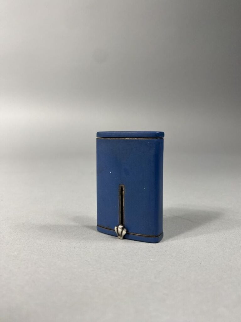 MONOKEIR - Montre de poche rétractable en argent (925) laqué bleu, le cadran de…