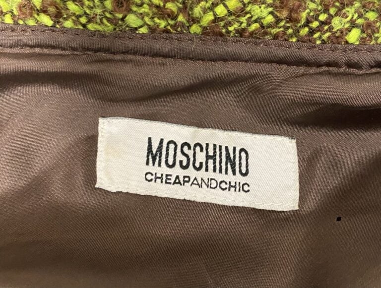 MOSCHINO - Robe mi-longue en tweed de laine et mohair dans les tons vert et mar…