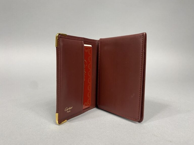 Must de CARTIER - Porte-cartes en cuir bordeaux