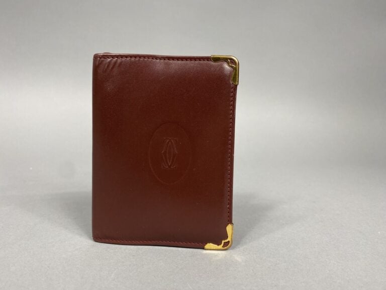 Must de CARTIER - Porte-cartes en cuir bordeaux