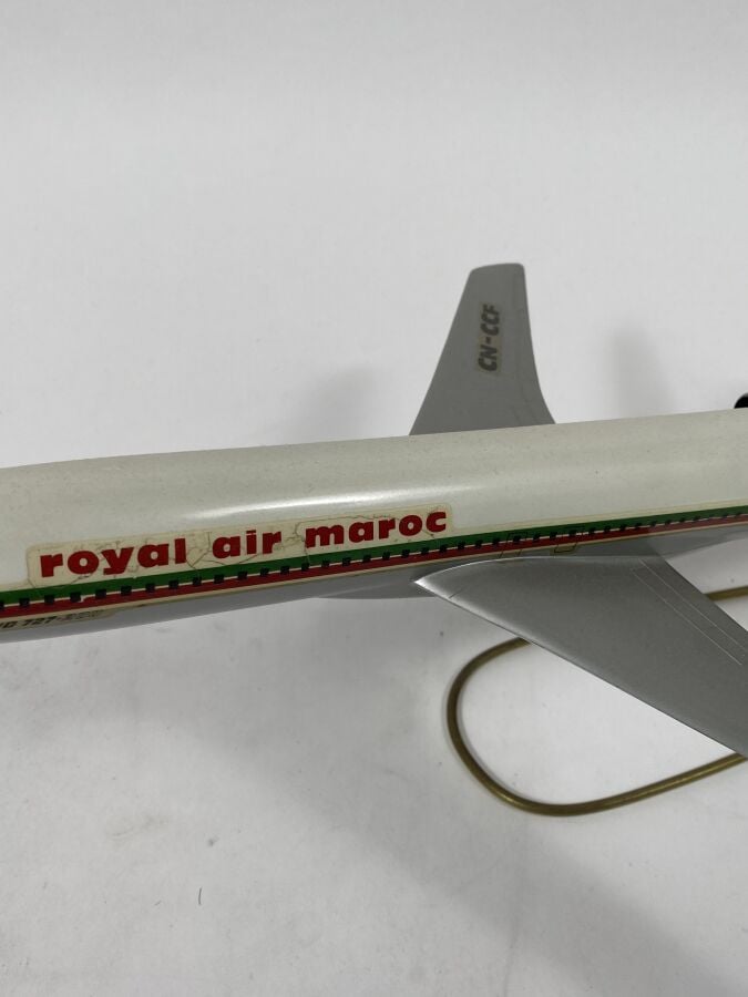 4 modeles : - - SO 30P Bretagne F-OART Air Maroc au 1/100ème envois peint réali…