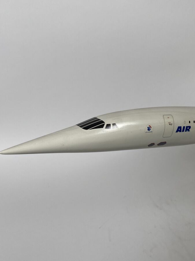BAC Aérospatiale Concorde Air France F-BVFA au 1/50ème en résine peinte réalisé…