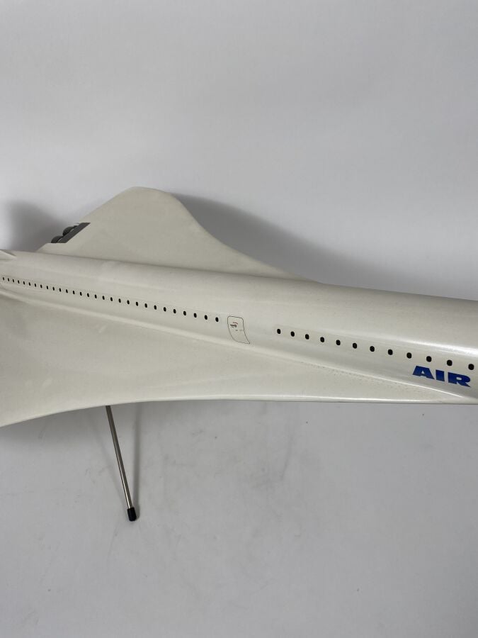 BAC Aérospatiale Concorde Air France F-BVFA au 1/50ème en résine peinte réalisé…