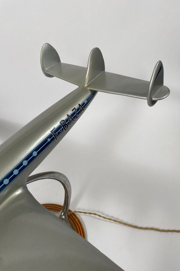 Lockheed 1049 Constellation Air Vietnam F-BAZA au 1/50ème en bois et métal pein…