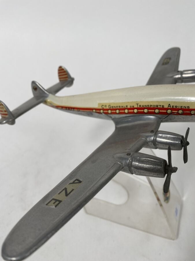Lockheed Constellation 749 CGTA Air Algérie F-BAZE au 1/125ème en aluminium pei…