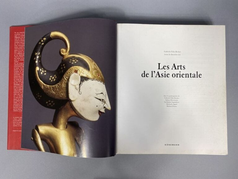 Lot de deux volumes comprenant : - - L'art de l'ancienne Chine, W.Watson, ed. M…