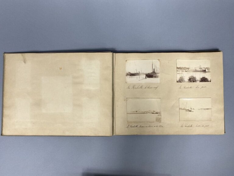 Lot de quatre albums photos et albums pour cartes postales - Vers 1900 et diver…