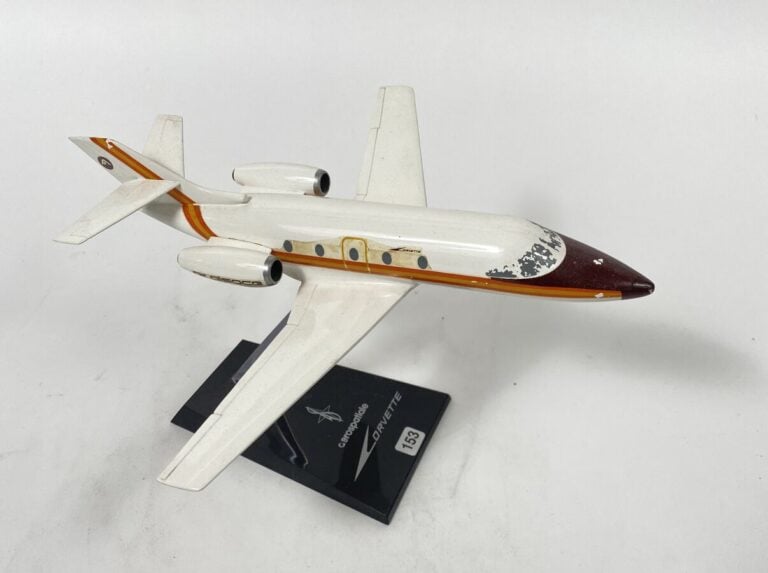 SN 601 Corvette Aérospatiale - Alsace au 1/50ème en plastique de 1973 réalisée…