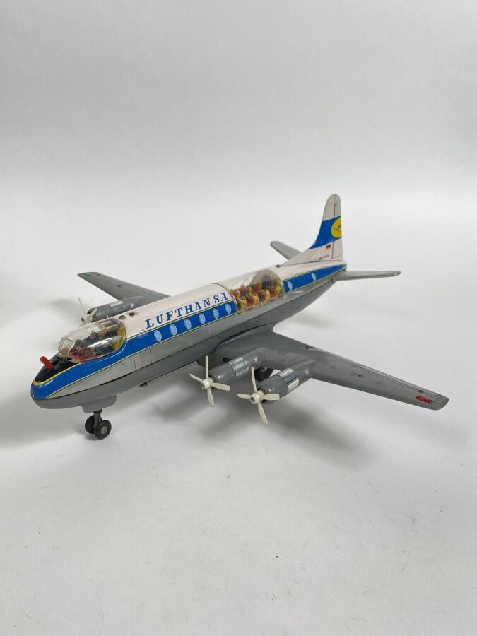 « Vickers Viscount Lufthansa » : Toy - Japon, 1966, tôle lithographiée, battery…