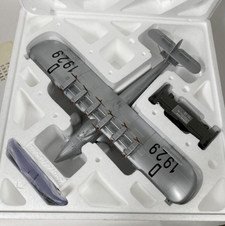 3 modèles dont : - - Dornier DX Deutsch Lufthansa D)1929 au 1/72ème en zamac pe…