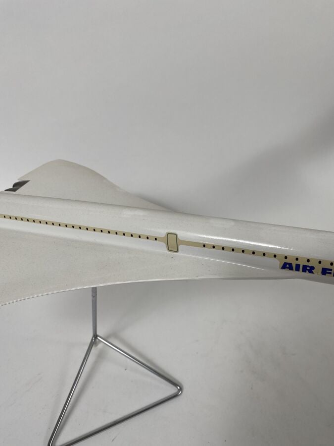 BAC Aérospatiale Concorde Air France F-BVFA au 1/100ème en plastique réalisée p…