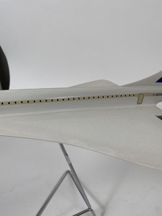 BAC Aérospatiale Concorde Air France F-BVFA au 1/100ème en plastique réalisée p…
