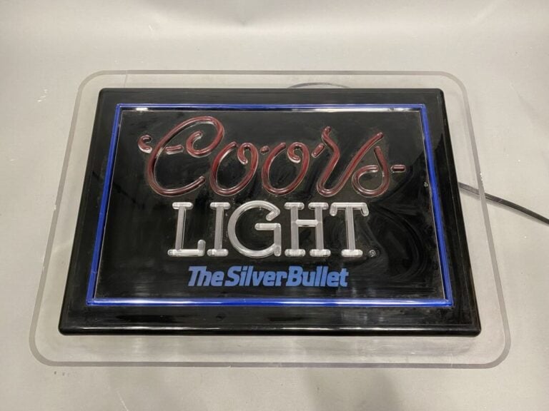 COORS LIGHT - Enseigne en plastique et néon lumineux - 49 x 67 x 11 cm