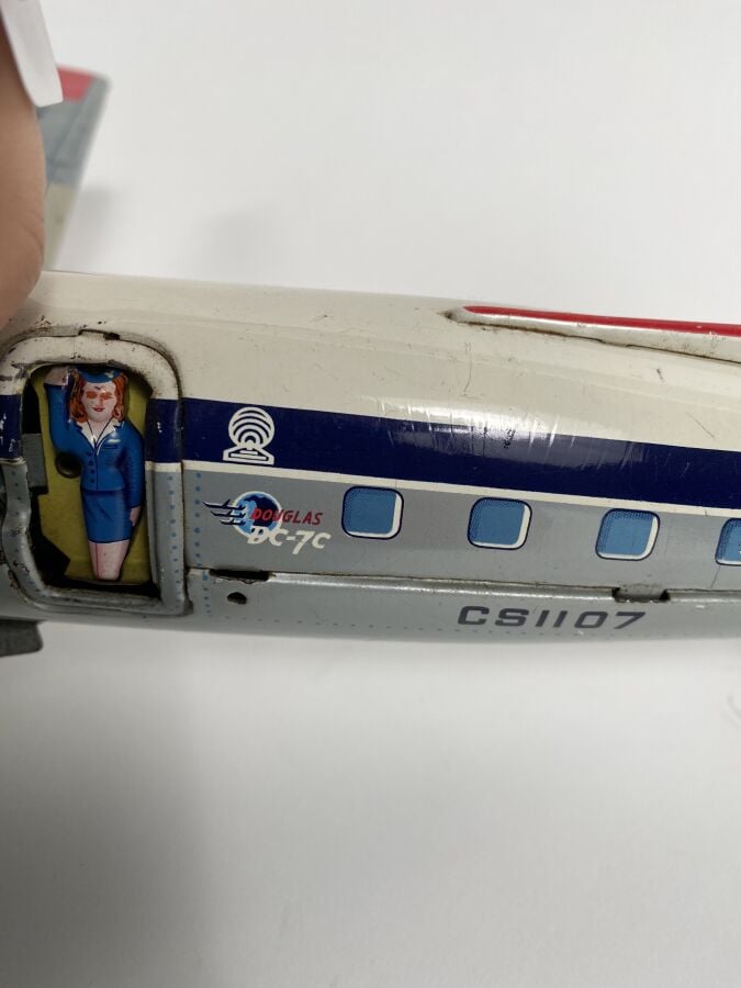 « DC7 Northwest - orient CS1107 » / Yone - Japon, 1967, en Tôle lithographiée,…