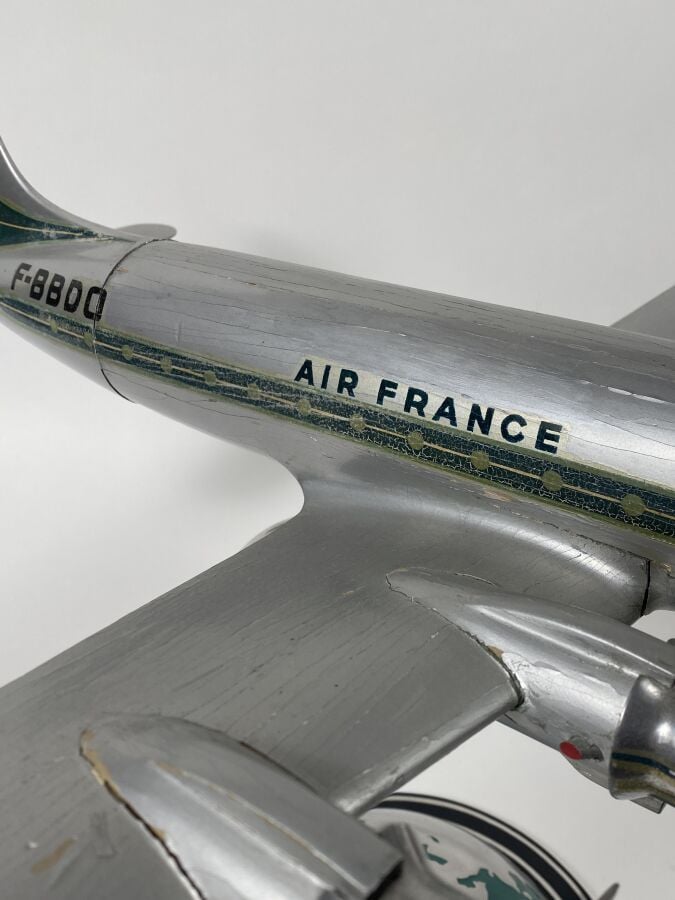 Douglas DC4 Air France F-BBDO, 1/50ème, fabrication MEE vers 1946 en boi et mét…