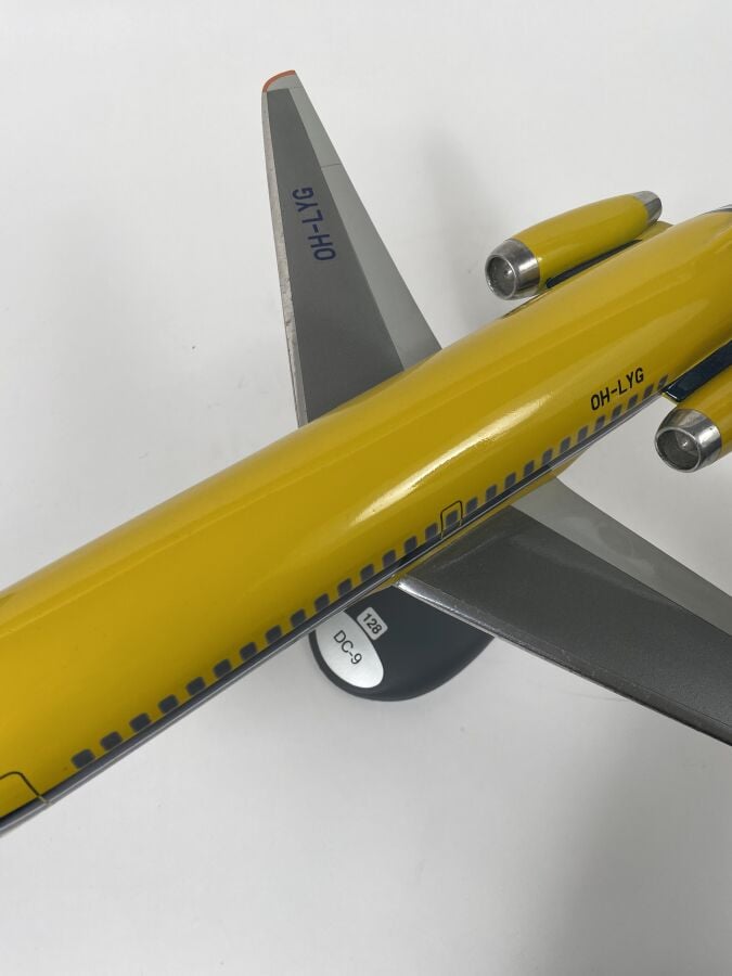 Douglas DC9-15 Touraine Air Transport (TAT) OH-LYG (ex. Finnair) au 1/50ème en…