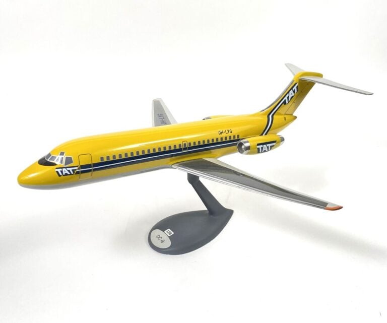 Douglas DC9-15 Touraine Air Transport (TAT) OH-LYG (ex. Finnair) au 1/50ème en…