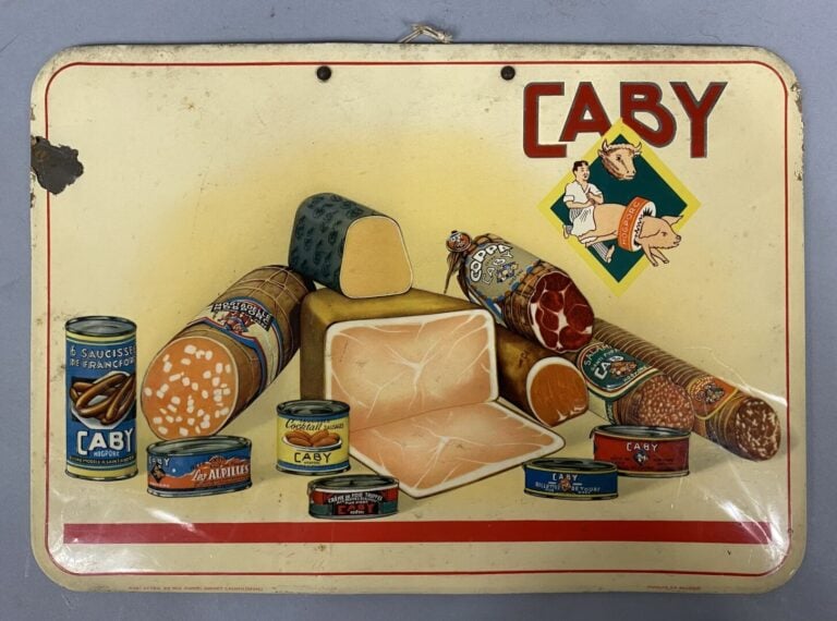 Ensemble d'enseignes publicitaire sur carton, tôle et divers comprenant : - - C…