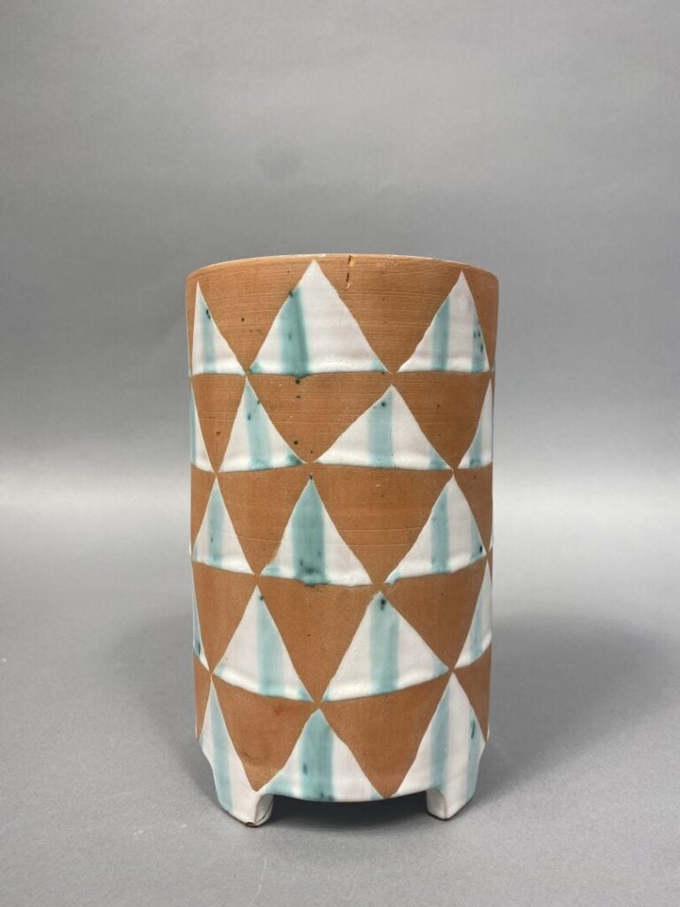 Ensemble de céramiques comprenant : - - Alphonse CYTERE (1851-1941), vase en cé…