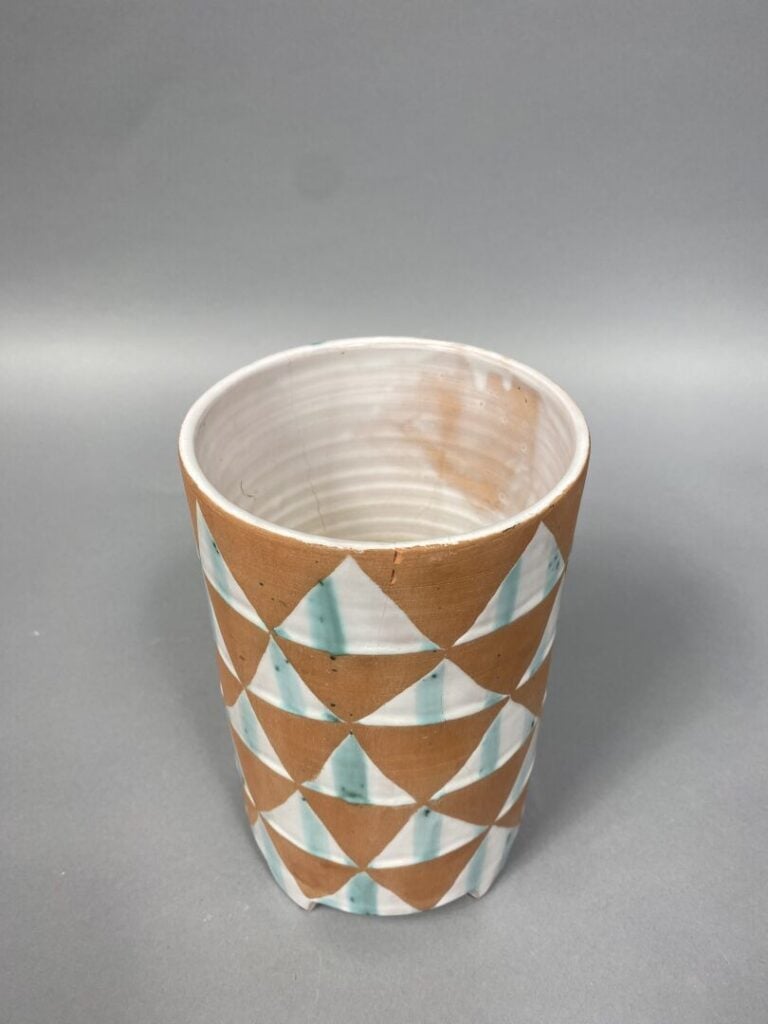 Ensemble de céramiques comprenant : - - Alphonse CYTERE (1851-1941), vase en cé…