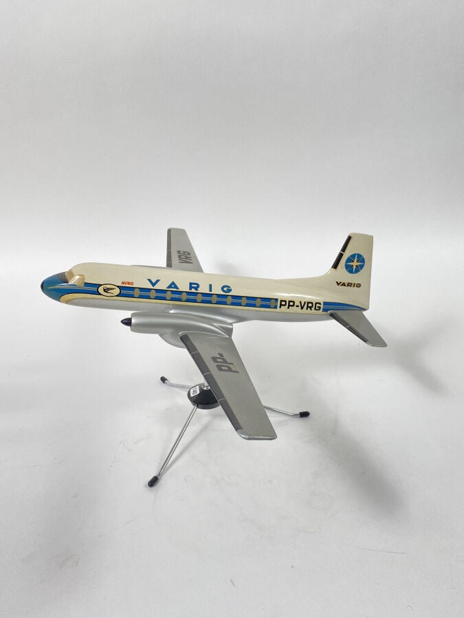 Hawker Siddley HS 748Srs 2A/Avro 80 pour la Varig PP-VRG au 1/50ème en résine p…