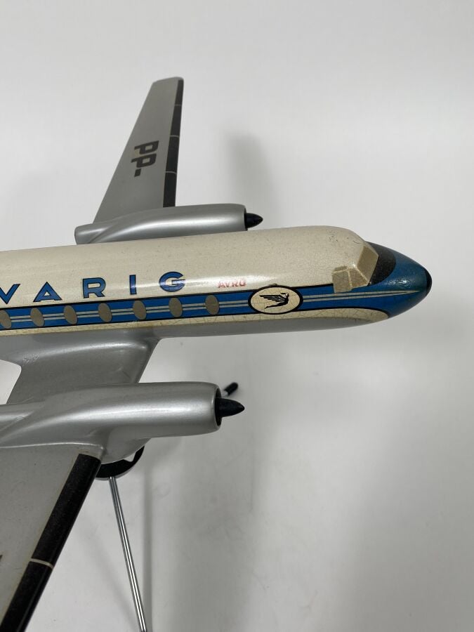 Hawker Siddley HS 748Srs 2A/Avro 80 pour la Varig PP-VRG au 1/50ème en résine p…
