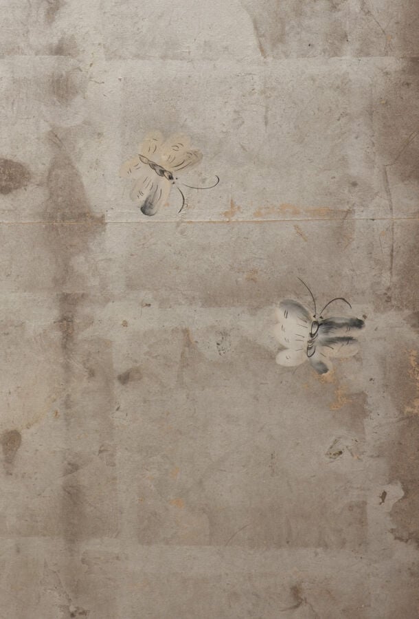 JAPON - début XIXème siècle - Paravent à 6 feuilles à décor sur papier à fond a…