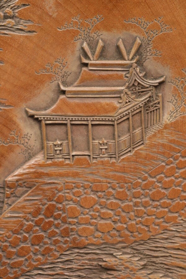 JAPON - XIXème siècle - Ensemble de cinq grandes assiettes rondes en bois, chac…
