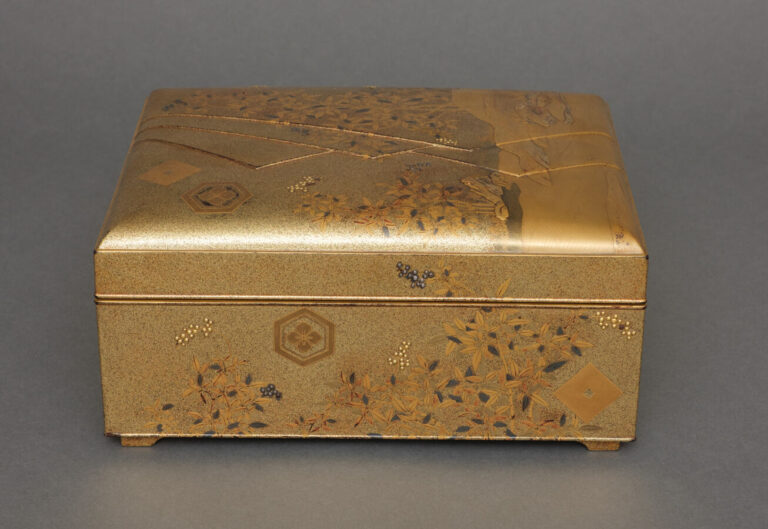JAPON - XXème siècle - Boîte Tebako quadripode (boîte pour accessoires personne…