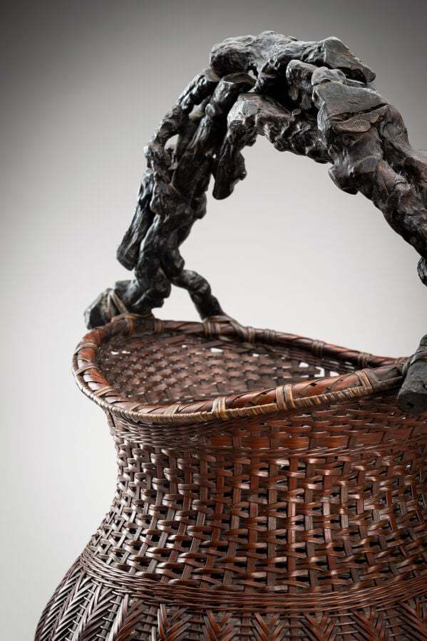 JAPON - XXème Siècle - Grand panier de forme balustre pour arrangement floral i…